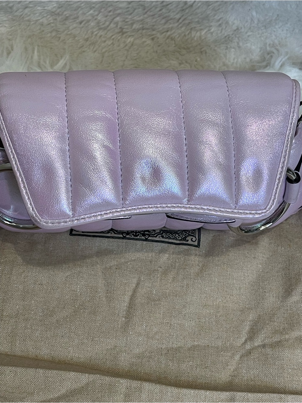 EUC Gucci Horsebit Chain Shoulder Bag Pink Iridescent Vertical Matelasse Quilted - Picture 13 of 16